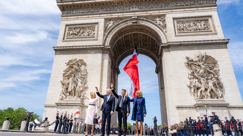 Macron recibe Biden en su visita de Estado a Francia