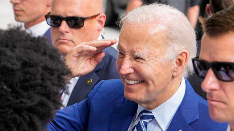 Biden duda continuar con campaña presidencial, afirman medios de EEUU