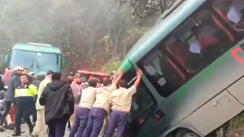 Autobús se accidenta en Machu Picchu; hay mexicanos heridos