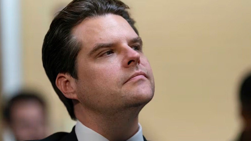 En medio de escándalo sexual, Matt Gaetz se retira de dominación para fiscal general de EEUU