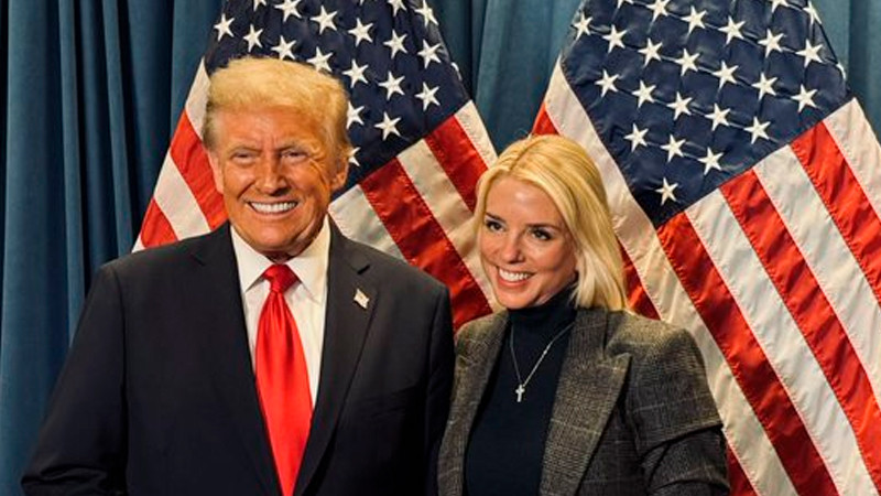 Tras retirada de Gaetz, Trump nomina a Pam Bondi para fiscal general de EEUU